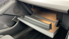 BMW 2 Series 220i MHT Sport 5dr DCT Petrol Hatchback